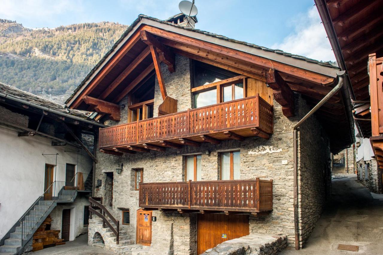 Mont Blanc Apartments Morgex Bagian luar foto