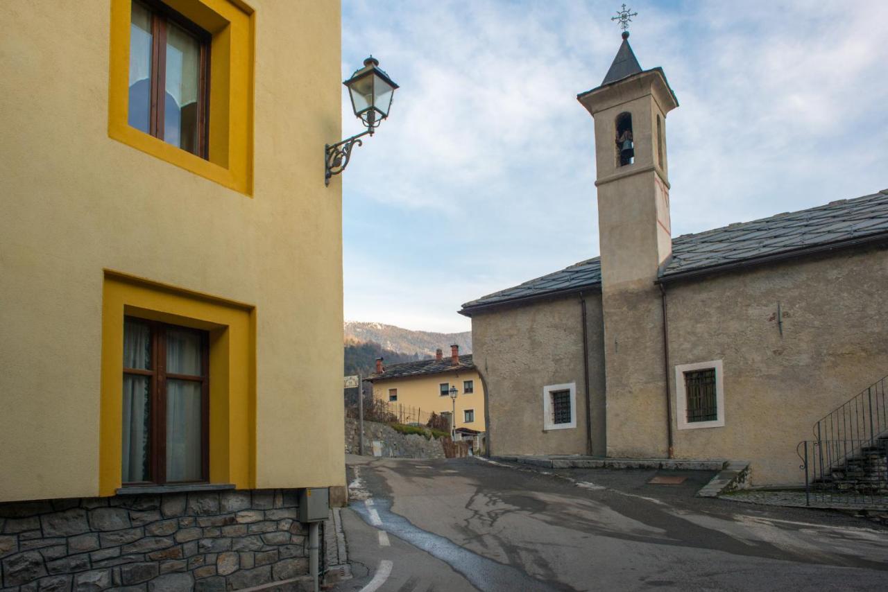 Mont Blanc Apartments Morgex Bagian luar foto